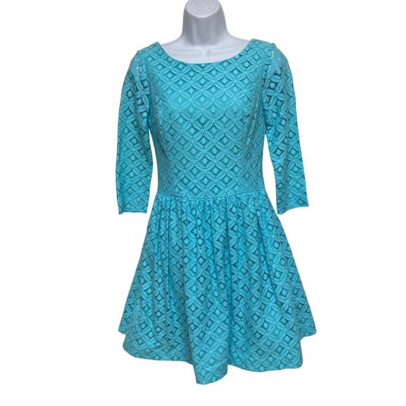 Lilly‎ Pulitzer Blue Lace Fit & Flare Dress With 3/4 Sleeves & Tulle Lining 2 - Picture 1 of 8
